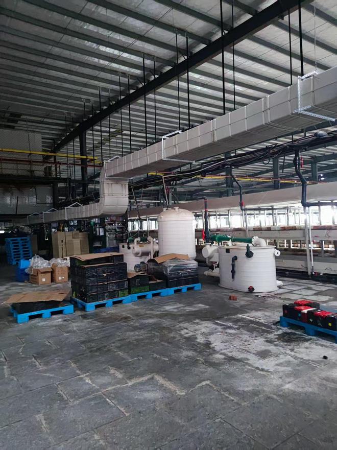 界面调查｜血铅超标工人，挡在“劳动关系”门槛外