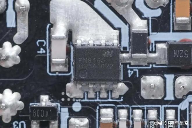 新国标充电宝赚的钱，都赔回去了