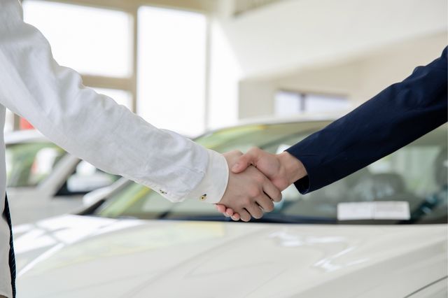 一汽牵手零跑，央企与新势力的 “股权三角” 重构中国车市格局