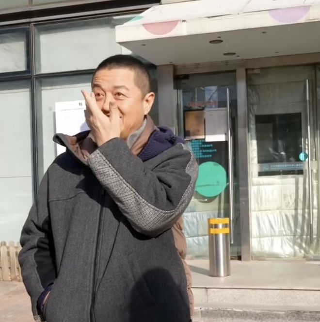 李亚鹏“救人”，全民“救”他