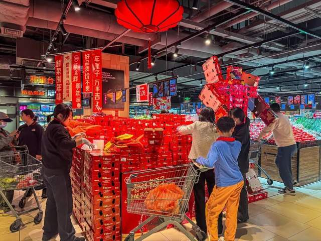 永辉超市发布2026新年礼盒矩阵：以“新品质”定义春节心意消费
