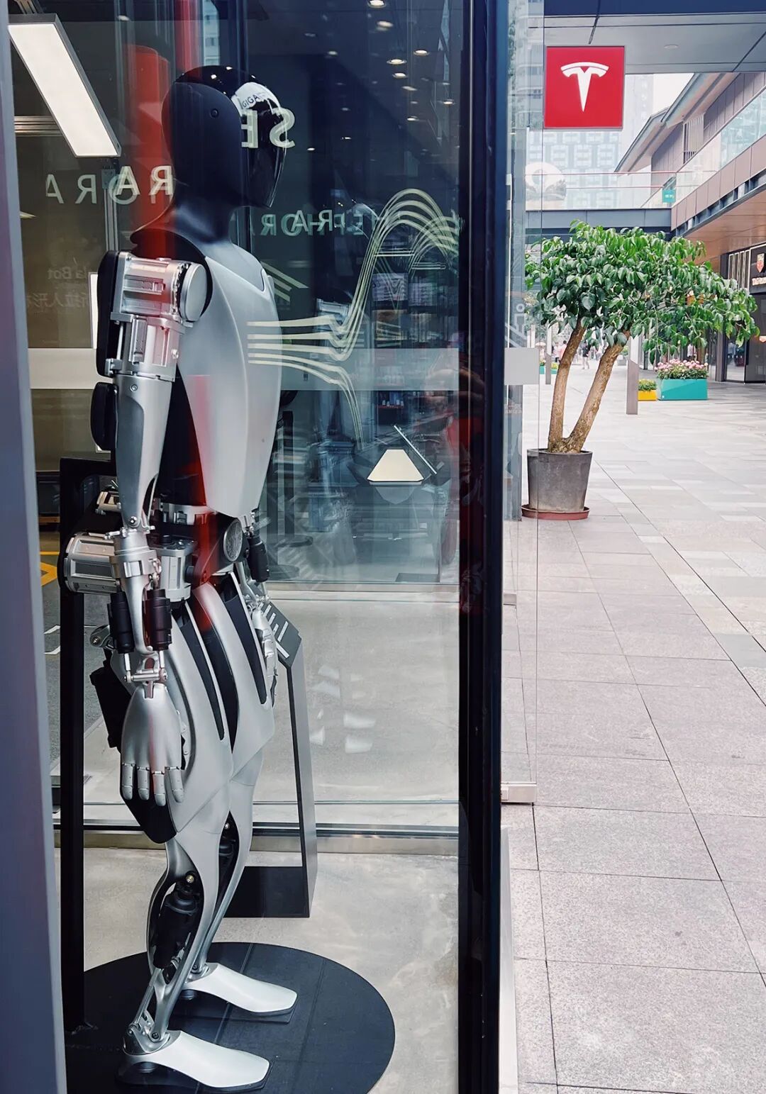 从极寒测试到万套装车！半固态电池今年有望搭载多款新车：各大厂商摩拳擦掌，动力电池技术迎来迭代年