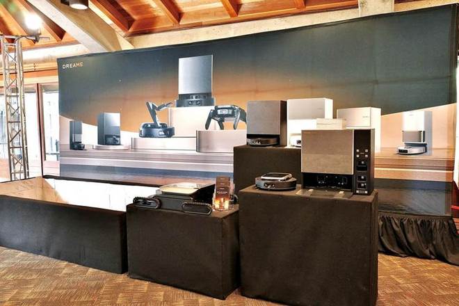 30国市占第一：追觅扫地机亮相硅谷斯坦福，给出智能清洁全球答案