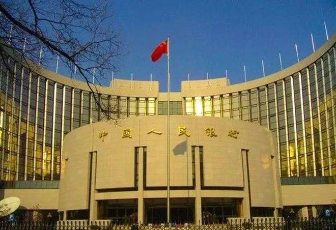 欲挑战美元霸主地位,中国需要重建货币管理体系 欲挑战美元霸主地位,中国需要重建货币管理体系