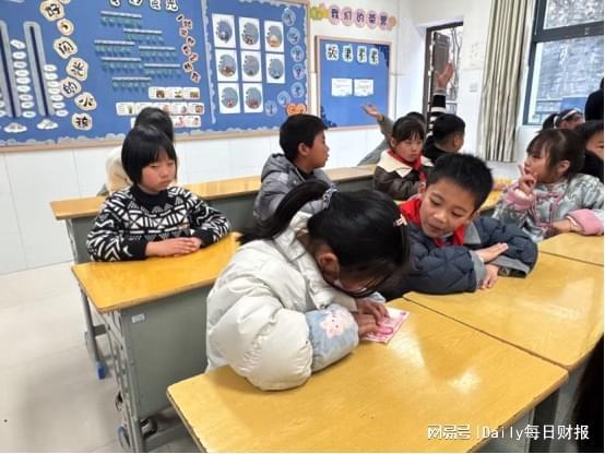 浙江稠州商业银行：金融知识进校园 文溪萌娃学反诈