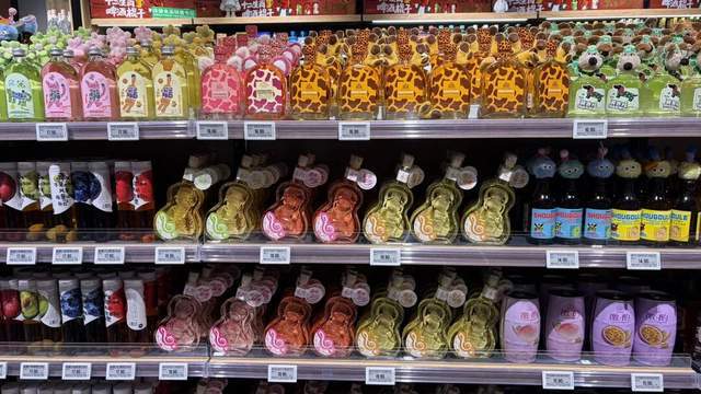 实探丨餐超王郑兆丰,首家县级新店开业 实探丨餐超王郑兆丰,首家县级新店开业