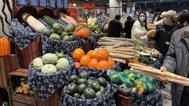 实探丨餐超王郑兆丰,首家县级新店开业 实探丨餐超王郑兆丰,首家县级新店开业