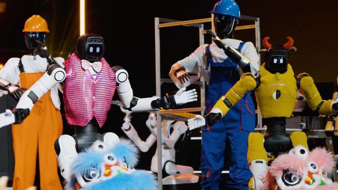 春节机器人租赁火爆：一台月入2.5万，从业者称6个月可回本